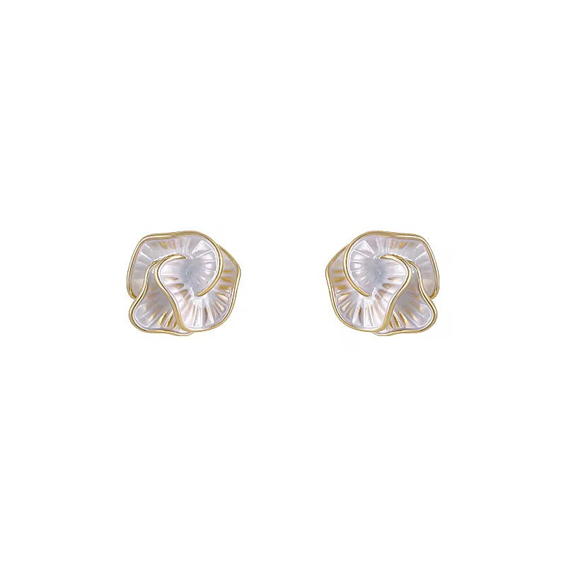 14K Gold Bloom Petals Stud Earring