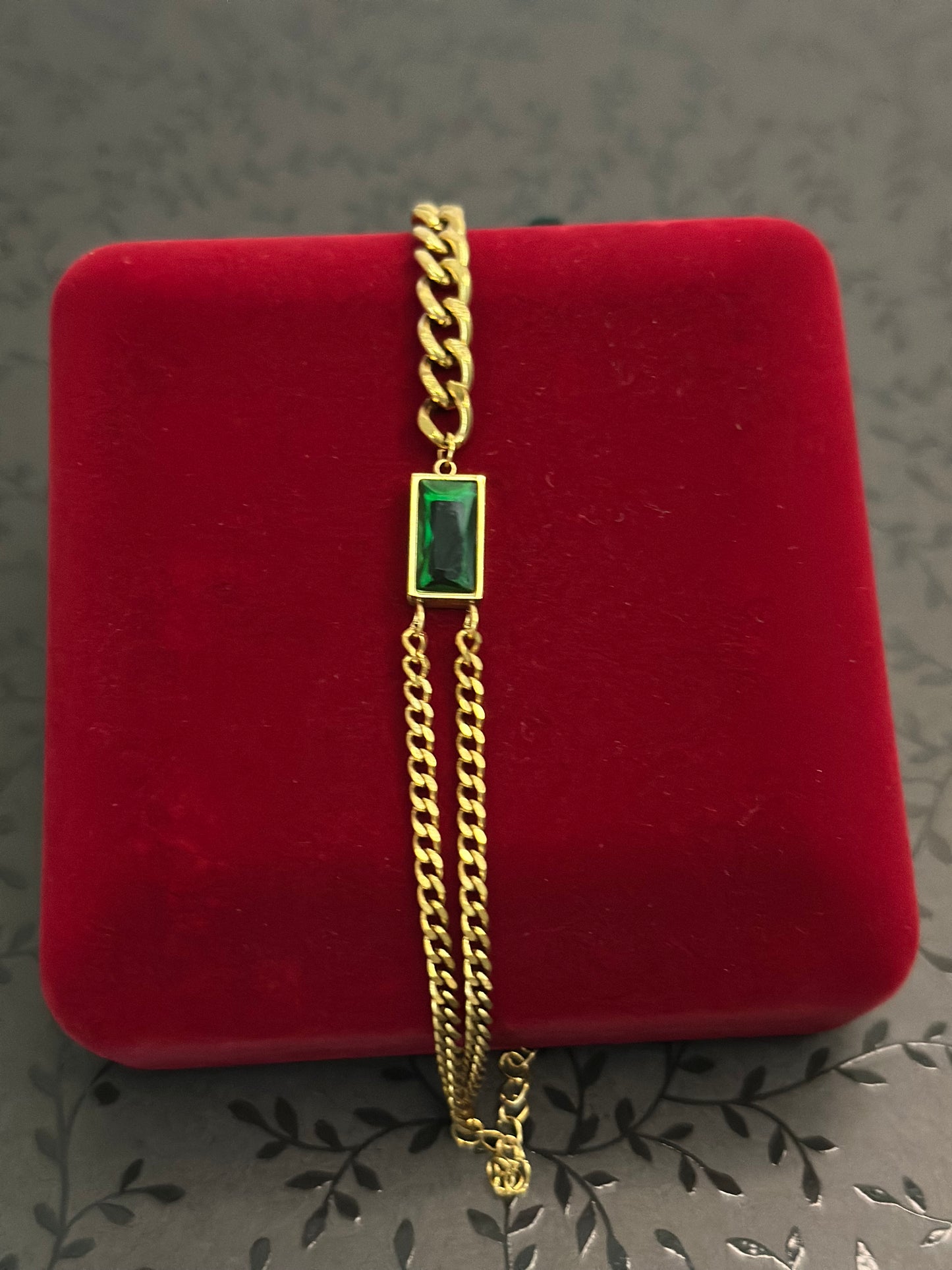18K Gold Plated Emerald Green Stone Curb Chain Bracelet