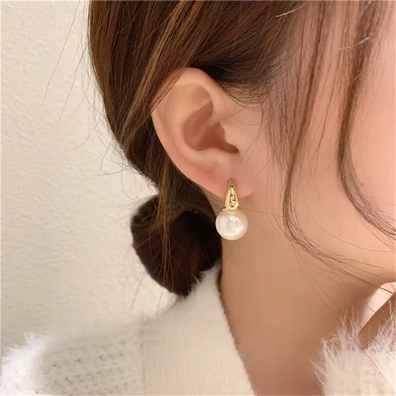 Gold Pearl Hoop Earrings
