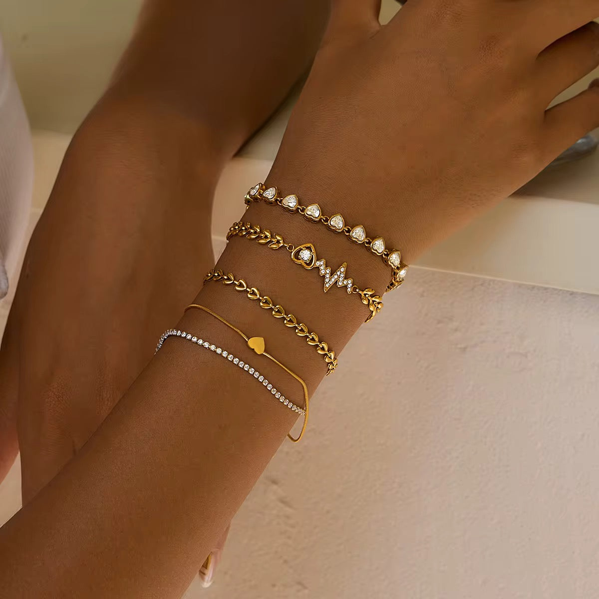 Waterproof Heart Chain Bracelet - 18K Gold Plated Stainless Steel