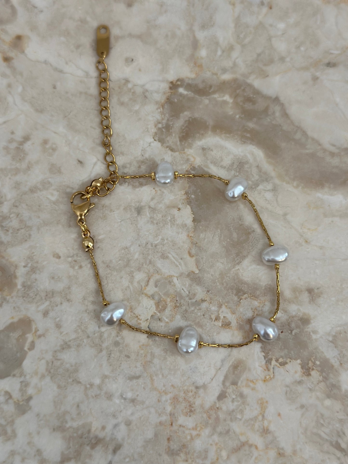Freshwater Pearl & 18K Gold Beaded Bracelet - Waterproof& Hypoallergenic