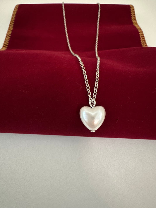 Heart Shaped Pearl Pendant Necklace