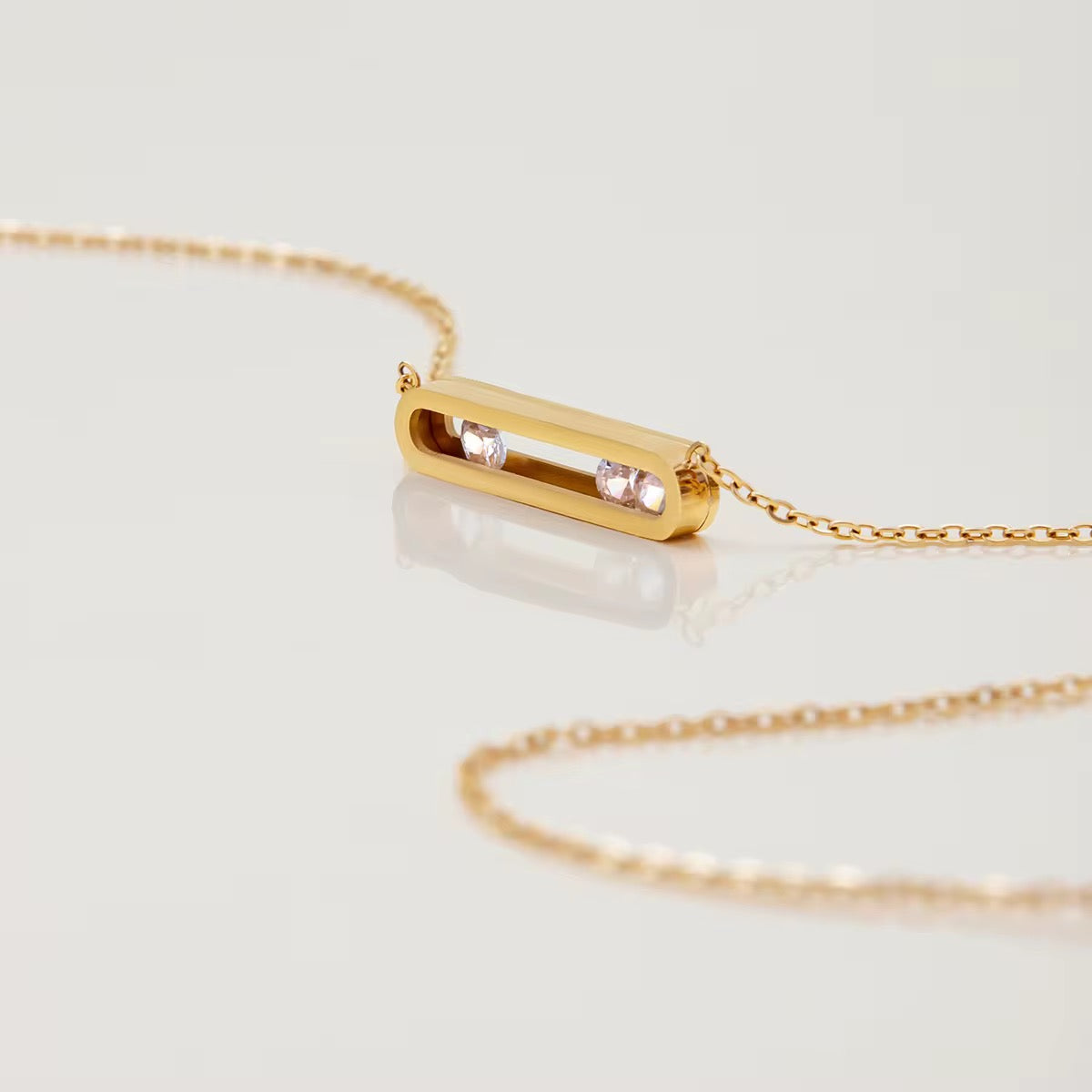 Floating Bar Necklace - Modern Elegance in Gold