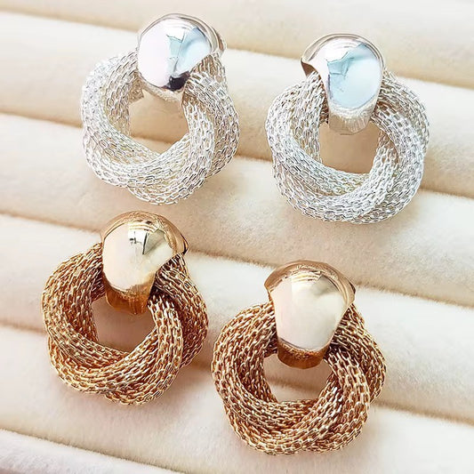 Twisted mesh earrings / Love knot design